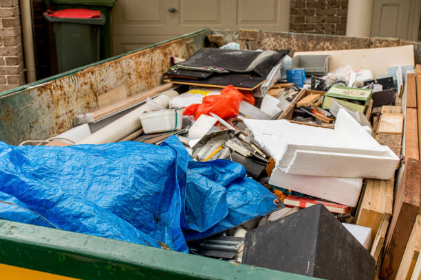 Best Furniture Removal  in Fountainebleau, FL